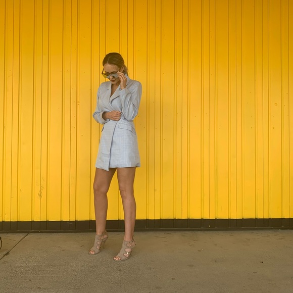 Introduction - Picture 4 of 5